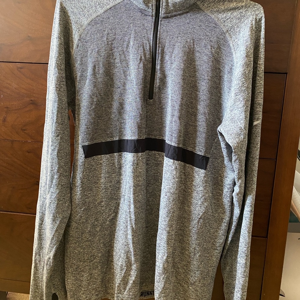 Nike Men's Heather Gray Running Zip-Up Sweater 1/4 zip
